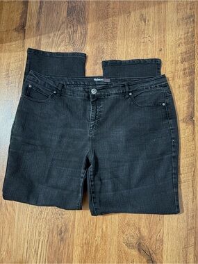 Style & Co. Black 18W straight leg tummy control  Jeans